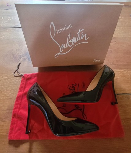 Luboutin maialino nero lucido