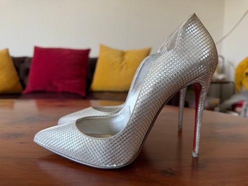 Louboutin hot chick 100 - hot,